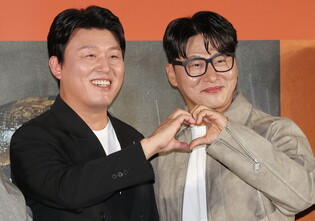 S. Korean actors Kim Min-jae and Oh Dae-hwan