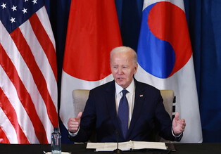Biden at trilateral summit