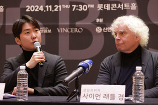 S. Korean pianist Cho Seong-jin and maestro Simon Rattle