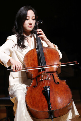S. Korean cellist Choi Ha-young