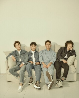 딕펑스 "도태되지 않고 싶어…음악하는 설렘 다시 느꼈죠"