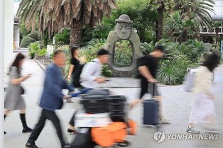 제주 무사증 입국 베트남 단체관광객 38명 행방 묘연