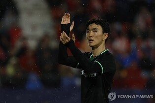 '황인범 결승골 도움' 페예노르트, 발베이크에 3-2 진땀승