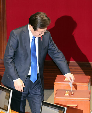 DP leader Lee Jae-myung