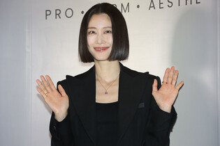 S. Korean model Lee Hyun-yi