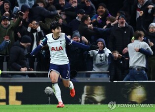 '코너킥 직접 득점' 손흥민, 카라바오컵 8강 '베스트 11' 포함