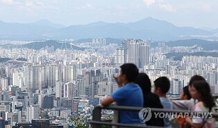 Number of people changing residences falls to 50-yr low in Nov.