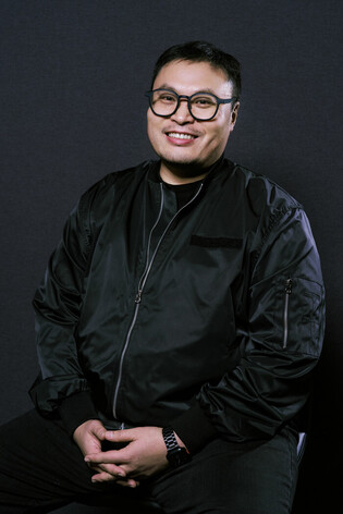 S. Korean writer Kang Pul