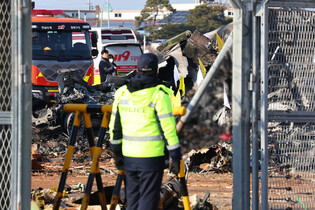 Plane crashes at Muan airport