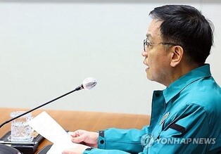 Acting President Choi orders efforts to make necessary improvements to airline system