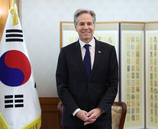 S. Korean acting president meets Blinken