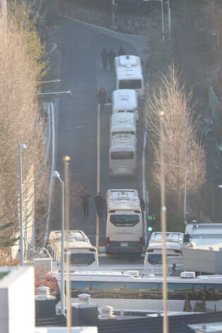 Investigators refile warrant to detain Yoon