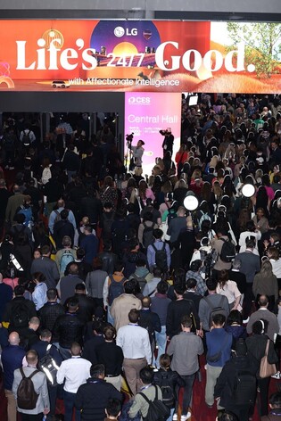 U.S. electronics show opens in Las Vegas