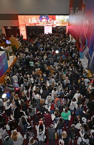 U.S. electronics show opens in Las Vegas