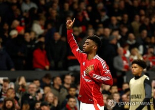 맨유, 22세 공격수 디알로와 재계약…"2030년 6월까지 뛴다"