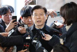 Presidential security chief appears before police