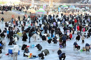 신나는 겨울여행…안동 '암산얼음축제' 9일간 개최