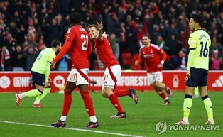 지는 법 잊은 노팅엄·이기는 법 각성한 맨시티…순위도 쑥쑥↑