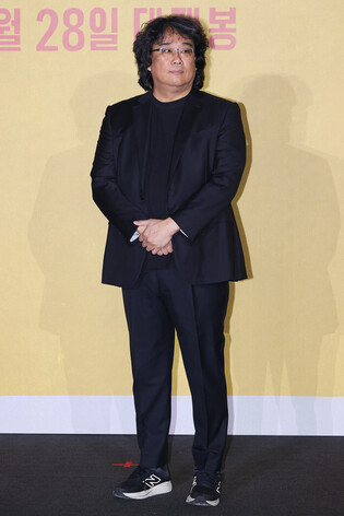 Press conference for sci-fi film 'Mickey 17'