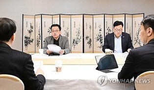 Acting president orders extra vigilance on U.S. policy uncertainty