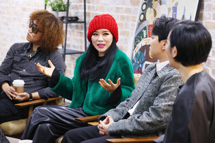 S. Korean jazz vocalist Woong San