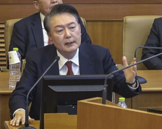 Yoon speaks during impeachment trial