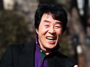 Photos of Late Trot Star Song Dae-kwan