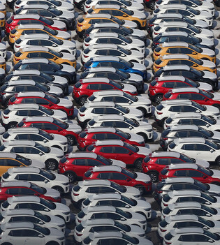 Trump announces 25 pct tariffs on all steel, aluminum imports