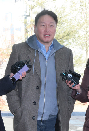 Chief of business delegation leaves for Washington