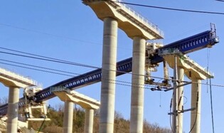 Bridge collapse at highway construction site
