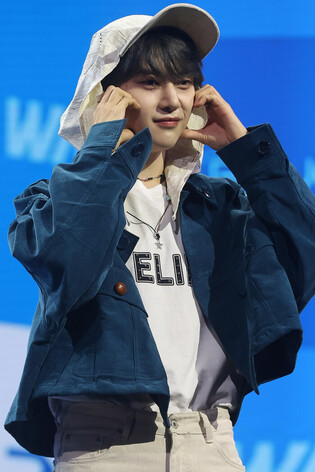 S. Korean boy group Zerobaseone
