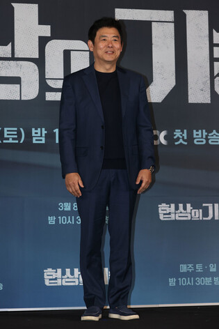 S. Korean actor Sung Dong-il