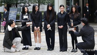 법원 "뉴진스 독자활동 금지…이탈 안돼"…어도어 가처분 인용(종합)