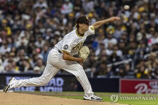 '전 NC' 하트, 5시즌 만에 빅리그 복귀해 MLB 첫 승리