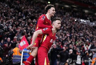 리버풀, 에버턴 1-0 물리치고 EPL 우승에 한 발…조타 결승골