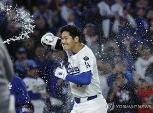 오타니 9회말 끝내기 홈런…MLB 다저스, 개막 후 8연승