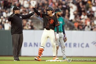 MLB 샌프란시스코 이정후, 3안타·타율도 3할대…경기 MVP 선정(종합)