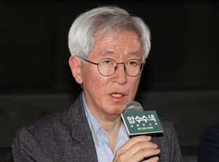 S. Korean director Kim Yong-jin