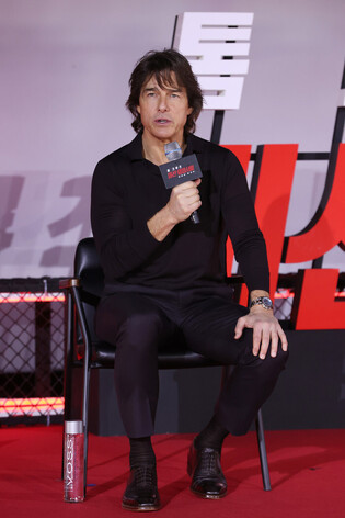 Tom Cruise in Seoul