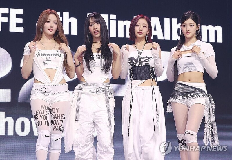 KISS OF LIFE: ＂We'll Become Summer Queens with a 'Hot' Vibe＂