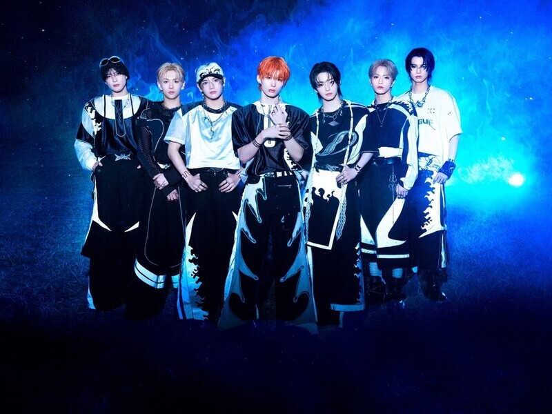 HYBE's J-pop Group aoen Debuts Today with ′The Blue Sun′