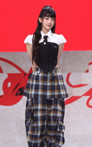 S. Korean girl group Baby DONT Cry