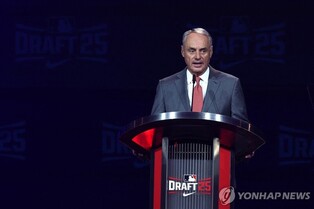 MLB, 2028 LA 올림픽 출전 분위기…"올스타 휴식기 늘리는 방안"