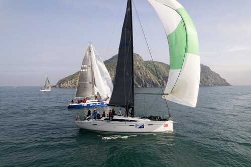 Kim Wolf's 'K-Geography' Story: The South Sea Seen from a Yacht