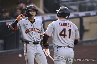 이정후, 7경기 연속 안타…시즌 타율 0.260