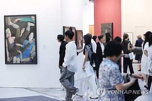 Seoul art fairs affirm global potential as Kiaf, Frieze close
