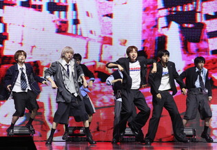Media showcase photos for IDID's 1st EP 'I did it.'