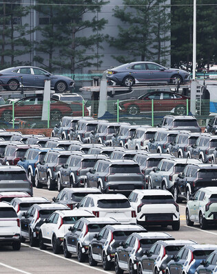 U.S. to begin applying 15 pct tariff on Japanese autos