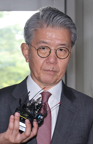 Ex-vice foreign minister summoned to special counsel