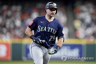 켄 그리피 주니어 넘은 롤리, MLB 시애틀 시즌 최다홈런 신기록